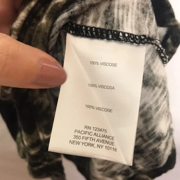 Cold Shoulder Tee - Picture 6 of 6